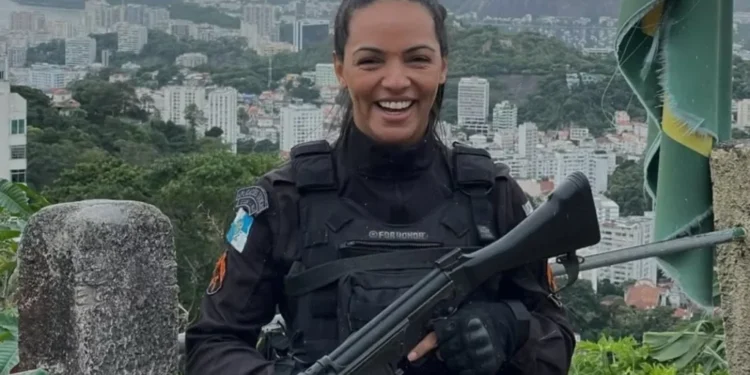 Mulheres ganham curso exclusivo de preparação e desenvolvimento com a policial militar Munique Busson